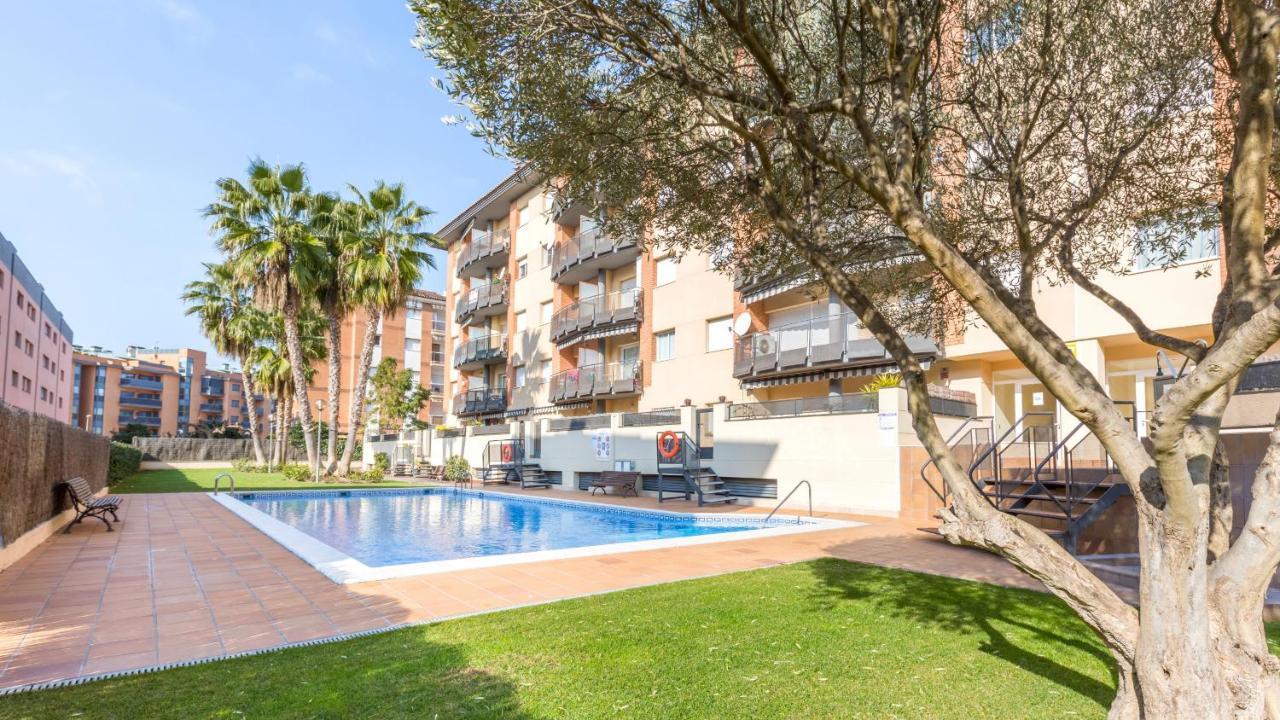 2P-53 - Lloret De Mar Exterior foto